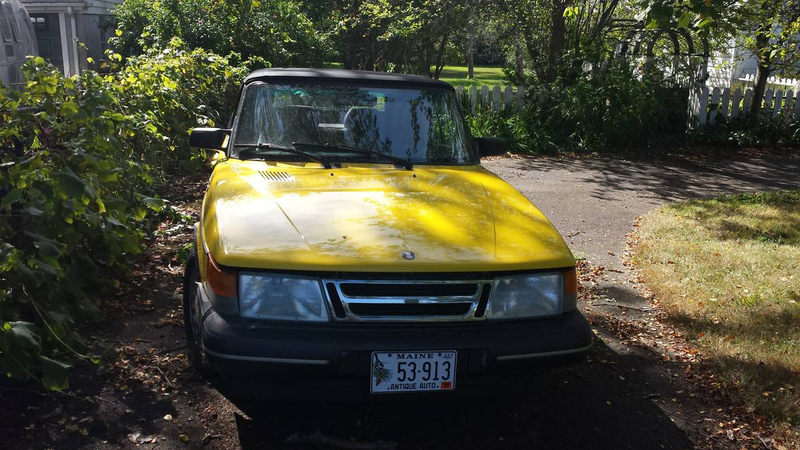 Illustration for article titled For $500, Could This Sad 1988 Saab 900 Turbo Put A Smile On Your Face?
